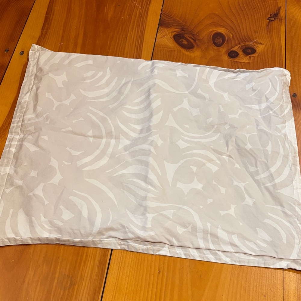 MARIMEKKO Finland *Standard* Stam Printed Light Grey Gray/Cream